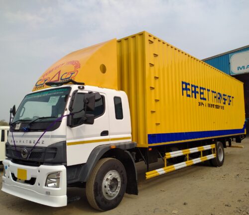 32 Feet Bharat Benz Container Manufacturer